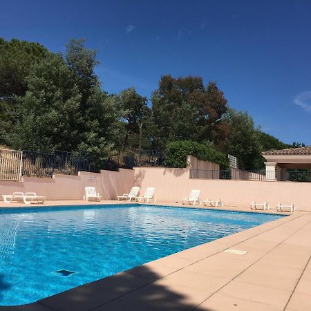 Sainte-Maxime - 3 Bedroom Apartment, Air Conditioned, Outdoor Terrace, Swimming Pool المظهر الخارجي الصورة