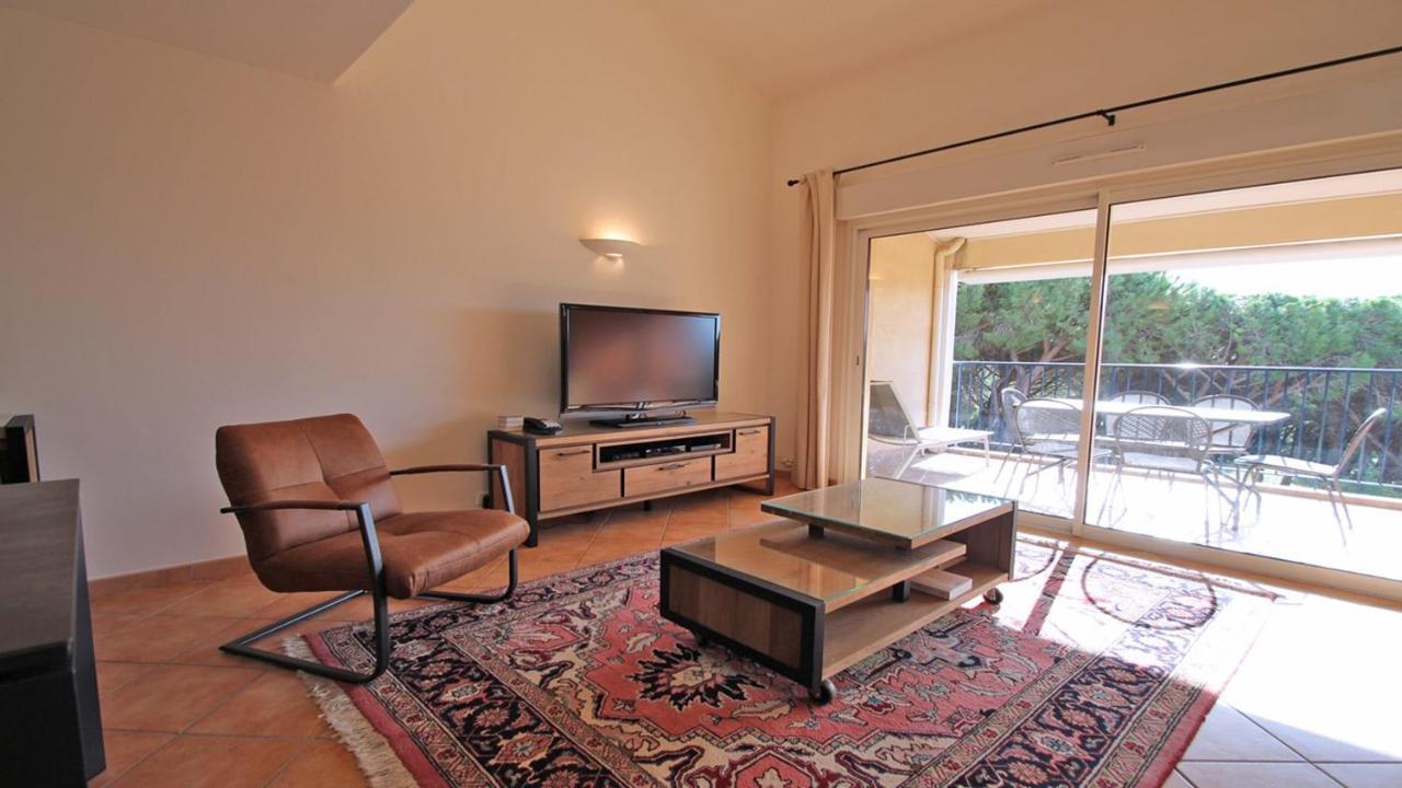 Sainte-Maxime - 3 Bedroom Apartment, Air Conditioned, Outdoor Terrace, Swimming Pool المظهر الخارجي الصورة